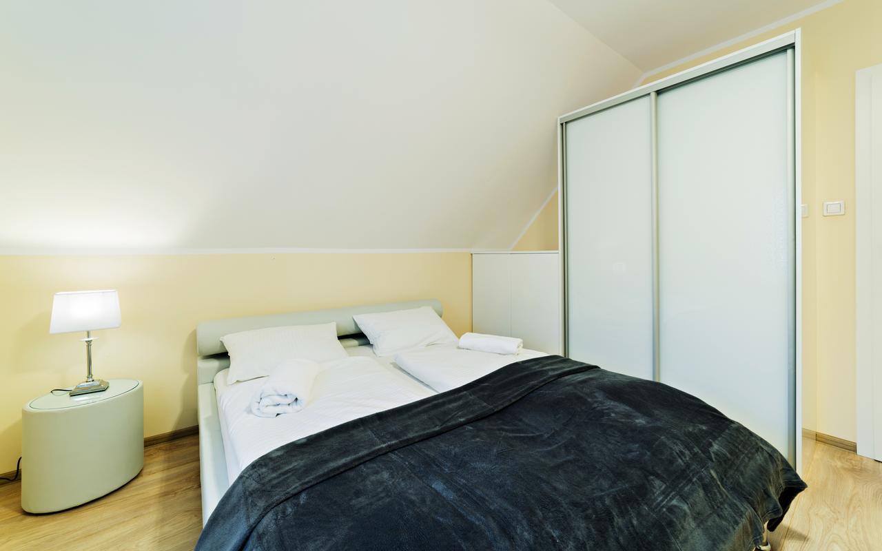 Apartment Everysky - Komuny Paryskiej *